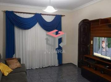 Casa · 232m² · 3 Quartos · 2 Vagas · Lindo sobrado com salão de festas com churrasqueira e vagas cobertas e paralelas!