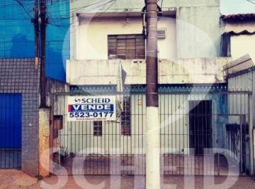 Casa · 330m² · 3 Quartos · Imóvel Comercial com saída para duas ruas.