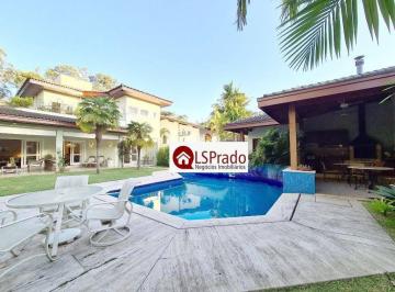 e82d97b3060612d8e2ffff3487296e0fa8f6802b · Prox. aos colégios Suiço Brasileira e Waldorf Rudolf Steiner, casa com 900m², 4 suítes, piscina, chu