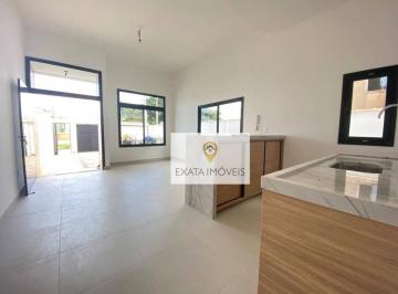 f9e27b54aaf01017d3fdfca37675f87944de2f3e · Casa 3 quartos linear independente, Verdes Mares - Rio das Ostras/RJ