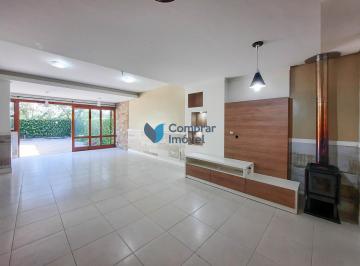 Casa · 205m² · 4 Quartos · 2 Vagas · Estuda imóvel no negócio - Casa individual, pátio amplo na Tristeza PoA RS