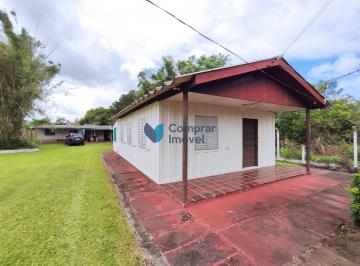 Casa · 240m² · 3 Quartos · 5 Vagas · Casa em terreno 20x90, com piscina e campo em Lami - Porto Alegre/RS