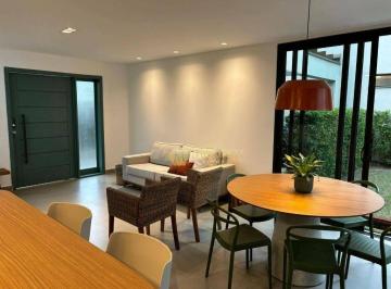 54fac28bfe253439b3860914445783836789aef3 · Sobrado com 3 dormitórios à venda, 202 m² por R$ 2.300.000,00 - Camburi - São Sebastião/SP