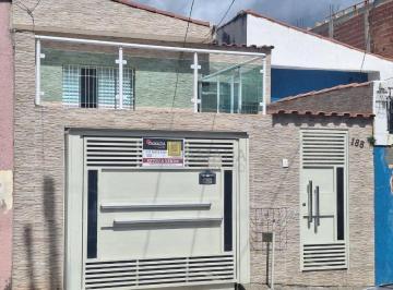cbea2c8714d9a2d9f858d577b5d323cef5872d18 · Casa Assobradada com 3 quartos sendo 1 suíte, corredor lateral à venda, 160 m² por R$ 550.000 - Parq