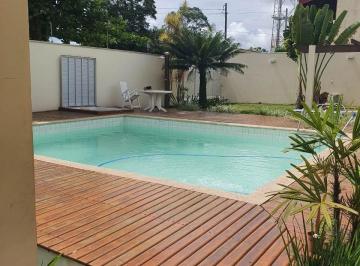 piscina com deck ao redor · CASA EM CAMPO LIMPO PAULISTA