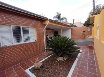 Casa · 137m² · 3 Quartos · 2 Vagas · CASA - ÁREA CENTRAL DE ITATIBA