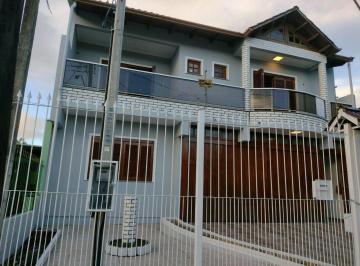 Casa · 310m² · 3 Quartos · 2 Vagas · Casa em Rua Oscar Ferreira - Rubem Berta - Porto Alegre/RS
