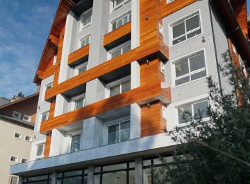 Apartamento · 114m² · 2 Quartos · 1 Vaga · 
                                Garden - 2 dormitórios - 2 Suítes - localizado em Gramado / Lagos d