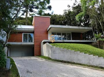 Casa · 345m² · 3 Quartos · 3 Vagas · Residência de alto padrão em Condomínio Fechado.