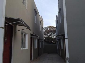 9f9f26aa-e315-4149-9c78-7a184a628940.jpg · Casa em condomínio - O bairro Jardim Karolyne é uma região residencial tranquila, ideal para quem