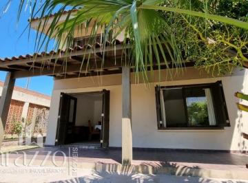 Apartamento · 231m² · 4 Quartos · 3 Vagas · SOBRADO MOBILIADO NO CENTRO DE TRAMANDAÍ