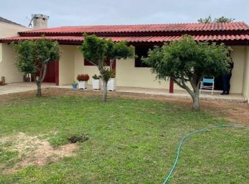 Apartamento · 98m² · 3 Quartos · 2 Vagas · Casa de 3 dormitórios em Nova Tramandaí