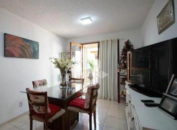 242207_i6w825zSiKBb0Mu_24220762d5ff345c6b9.jpg · Duas casas térreas no mesmo terreno, peças amplas, pátio, ótima localização na zona sul de Porto Ale