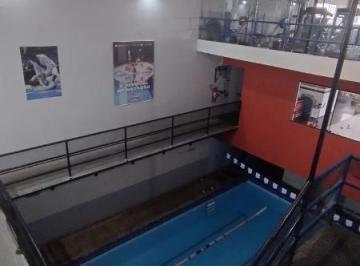 Comercial · 300m² · 1 Vaga · Prédio à venda 1 vaga Pires - Santo André - SP