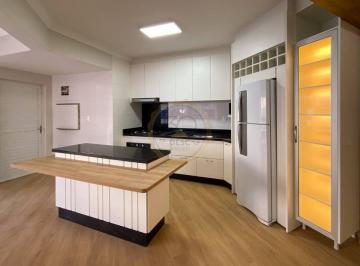 Apartamento · 123m² · 3 Quartos · 2 Vagas · Apartamento com 3 dormitórios para locação anual na região Centro-Sul de Balneário Camboriu