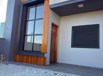 Terreno · 300m² · 2 Quartos · 2 Vagas · Casa com dois dormitorios  em sapiranga