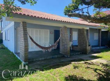 Apartamento · 400m² · 5 Quartos · 2 Vagas · SOBRADO A UMA QUADRA DO MAR EM TRAMANDAÍ