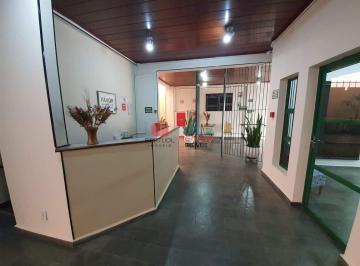 Comercial · 80m² · 2 Vagas · Sala comercial para locação em Valinhos/SP.