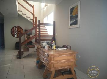 Casa · 233m² · 3 Quartos · 4 Vagas · Casa à venda no Residencial Portal da Primavera