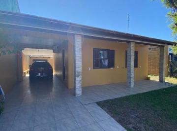 Apartamento · 2 Quartos · 2 Vagas · CASA COM ANEXO EM REGIÃO DE MORADORES EM TRAMANDAÍ