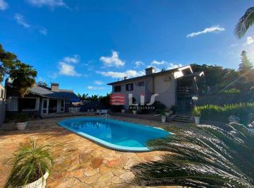 d7123ae591ebfc3b5a13a22a428ca4abda66be2d · asa com piscina em Morro Reuter/RS