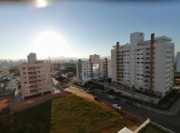 53d674f9246a49b9efcb3f352f570d06fbd70fb3 · Apto a venda no Estreito andar alto
