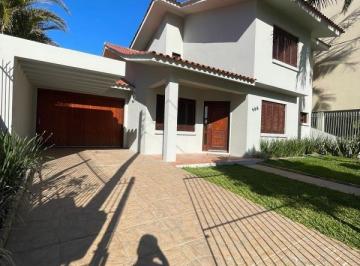 Apartamento · 170m² · 4 Quartos · 2 Vagas · sobrado de 04 dormitórios na barra de tramandaí