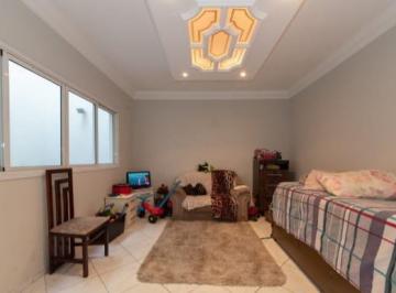 Casa de 3 quartos, São Caetano do Sul · Sobrado com 3 suítes e 6 vagas próximo do Shopping São Caetano