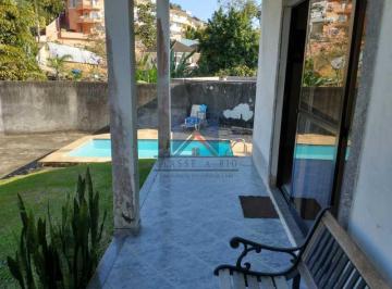 Casa · 180m² · 3 Quartos · 4 Vagas · CASA 3 QUARTOS ANIL