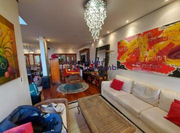 Casa · 360m² · 4 Quartos · 5 Vagas · Aconchegante Casa de Condomínio - ABVista