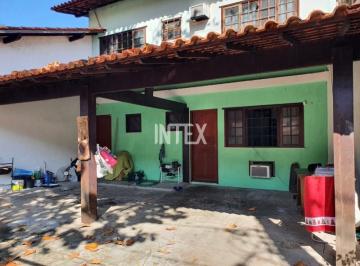 Foto 01 · Imperdível Casa à Venda em Niterói-RJ, Bairro São Francisco: 3 Quartos, 1 Sala, 3 Banheiros, 3 Vagas