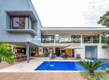 Casa · 1300m² · 8 Quartos · 8 Vagas · Porto Frade em Angra dos Reis