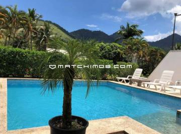 Casa · 214m² · 5 Quartos · 2 Vagas · Porto Frade em Angra dos Reis.