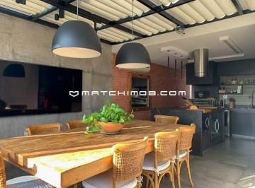 Apartamento · 326m² · 4 Quartos · 4 Vagas · Cobertura à venda no Jardim Oceânico. Reformada.