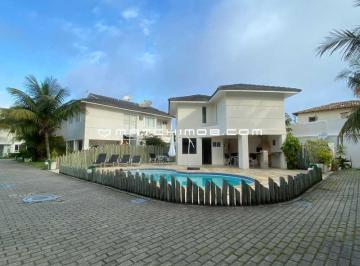 Casa · 160m² · 4 Quartos · 2 Vagas · Casa a venda no Bosque de Geribá 200 m de todo o comércio e 800 m da Praia de Ge