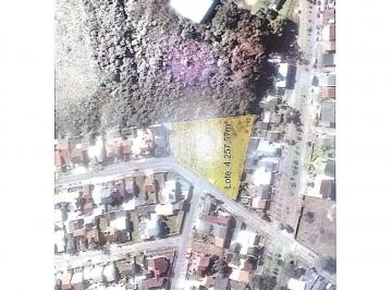 242988_imes0y7q8yN9213o6_24298862e01524030a3.jpg · Terreno à venda com 4.232m² em área nobre de Guaíba, ideal para empreendimentos verticais