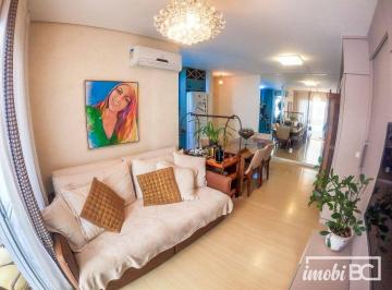 Living · Apartamento com 3 dormitórios à venda, 78 m² por R$ 750.000,00 - Tabuleiro (Monte Alegre) - Camboriú