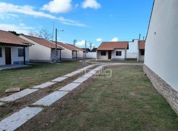 b59a4ffdd0dacff7eb5330542178d37b4597c2e9 · Casa com 2 dormitórios à venda, 70 m² por R$ 195.000,00 - Araruama - Araruama/RJ