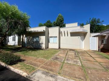 Casa · 99m² · 1 Quarto · 2 Vagas · Casa térrea à venda no Condomínio Fechado Integração em Foz do Iguaçu.