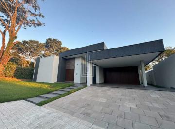 Casa · 196m² · 2 Quartos · 2 Vagas · Casa de alto padrão à venda no Condomínio Evolução em Foz do Iguaçu.
