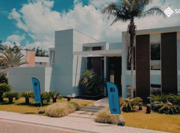 Casa de 5 quartos, Brasília · CASA SHIS QI 23 LAGO SUL CONDOMÍNIO ALTO PADRÃO SUÍTE FINANCIAMENTO GARAGEM 