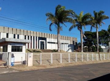 Comercial · 2250m² · 30 Vagas · Barracão à venda e para alugar em Apucarana, Jardim Apucarana, com 2250 m²