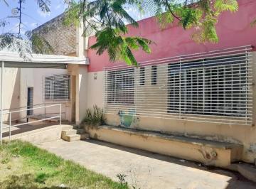 Comercial · 300m² · 3 Quartos · Casa à venda em Londrina, Jardim Shangri-la A, com 3 quartos, com 300 m²