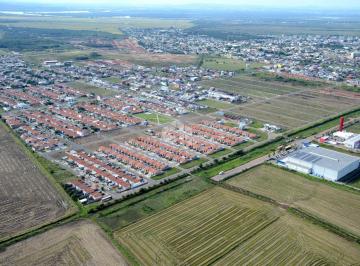 243191_iG182eK2k1_24319162e1a753b2ad5.jpg · Terrenos à venda em loteamento no Centro Novo de Eldorado do Sul, com lotes de 140 a 319m², prontos
