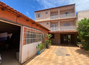 Casa de 5 quartos, Ceilândia · Oportunidade!!! Excelente imóvel lote 250m2 !!!