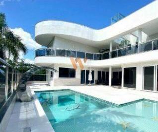 Casa · 739m² · 6 Quartos · 6 Vagas · BELÍSSIMA CASA ALTO PADRÃO com 739M² à VENDA - em Jurerê Internacional – Florianópolis/SC!