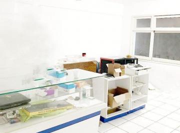 WhatsApp Image 2022-07-28 at 15.13 · Sala Comercial de 23.75m² no bairro Centro