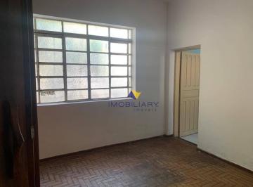 1b0308d453e7c42fc5bedb51d0bdaa4f3d3720b5 · Casa com 3 dormitórios à venda, R$ 600.000,00 - Setor Central - Goiânia/GO