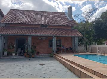 Casa de 5 quartos, Guararema · Charmosíssima casa de campo com acesso ao Rio Paraíba em Guararema