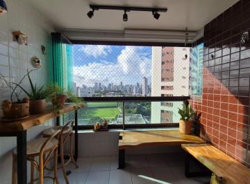 Apartamento de 3 quartos, Recife · Apartamento em Boa Viagem com 72m2, andar alto e quartos